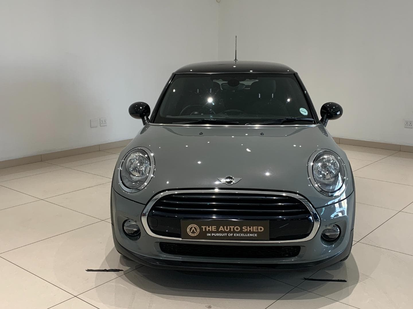 MINI Hatch - Image 3