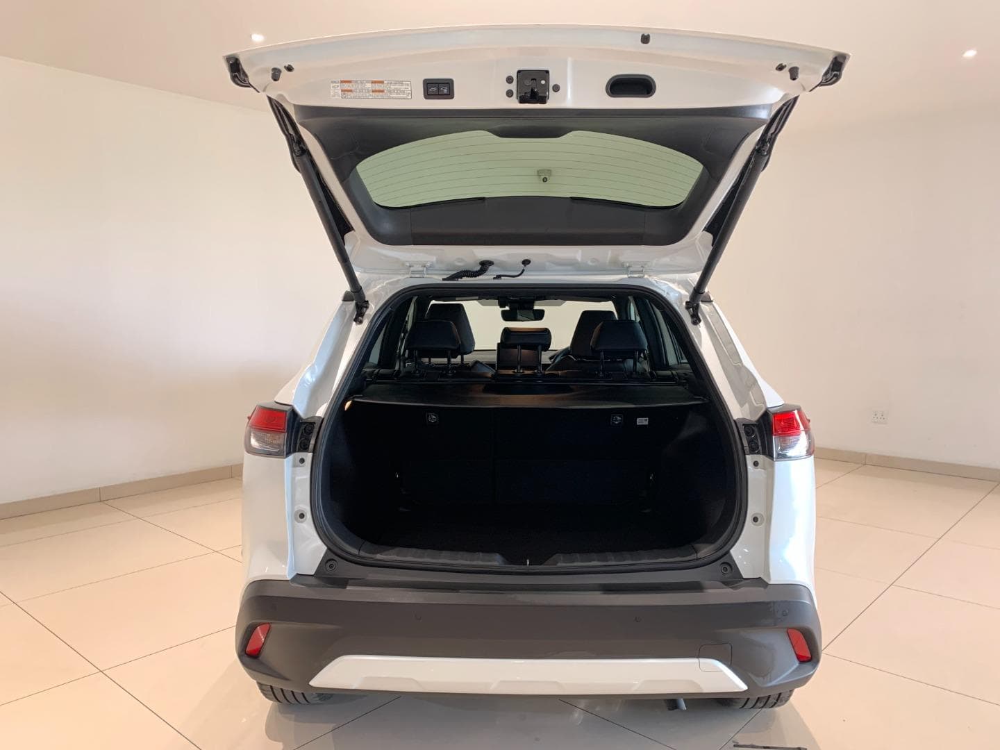 Toyota Corolla Cross - Image 5